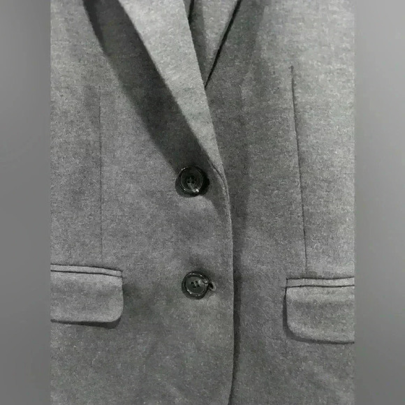 LL Bean Signature Blazer Grey Rayon Nylon Spandex Lined Professional Business 4 - Picture 3 of 10